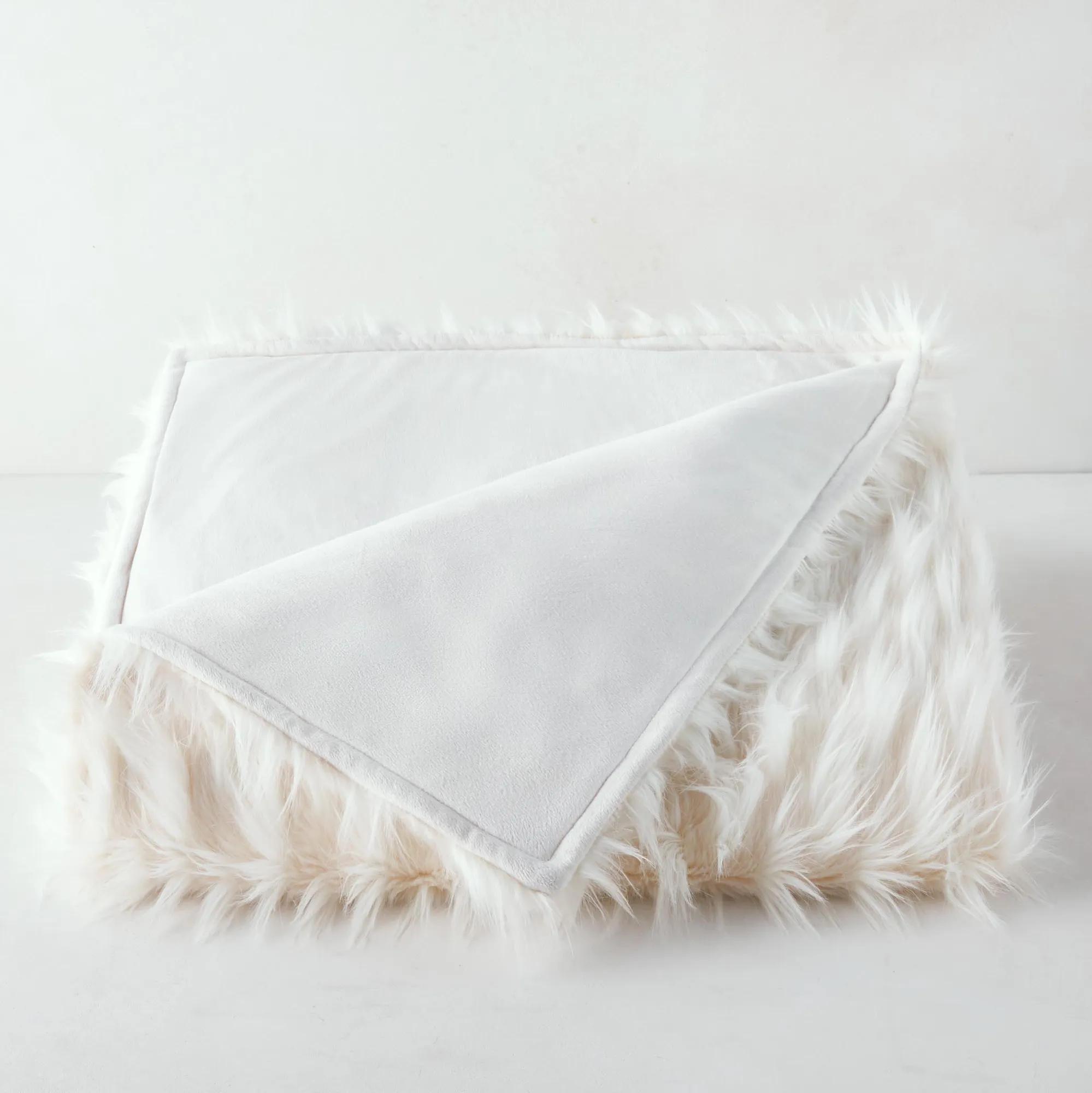 Corseca Throw - Ivory